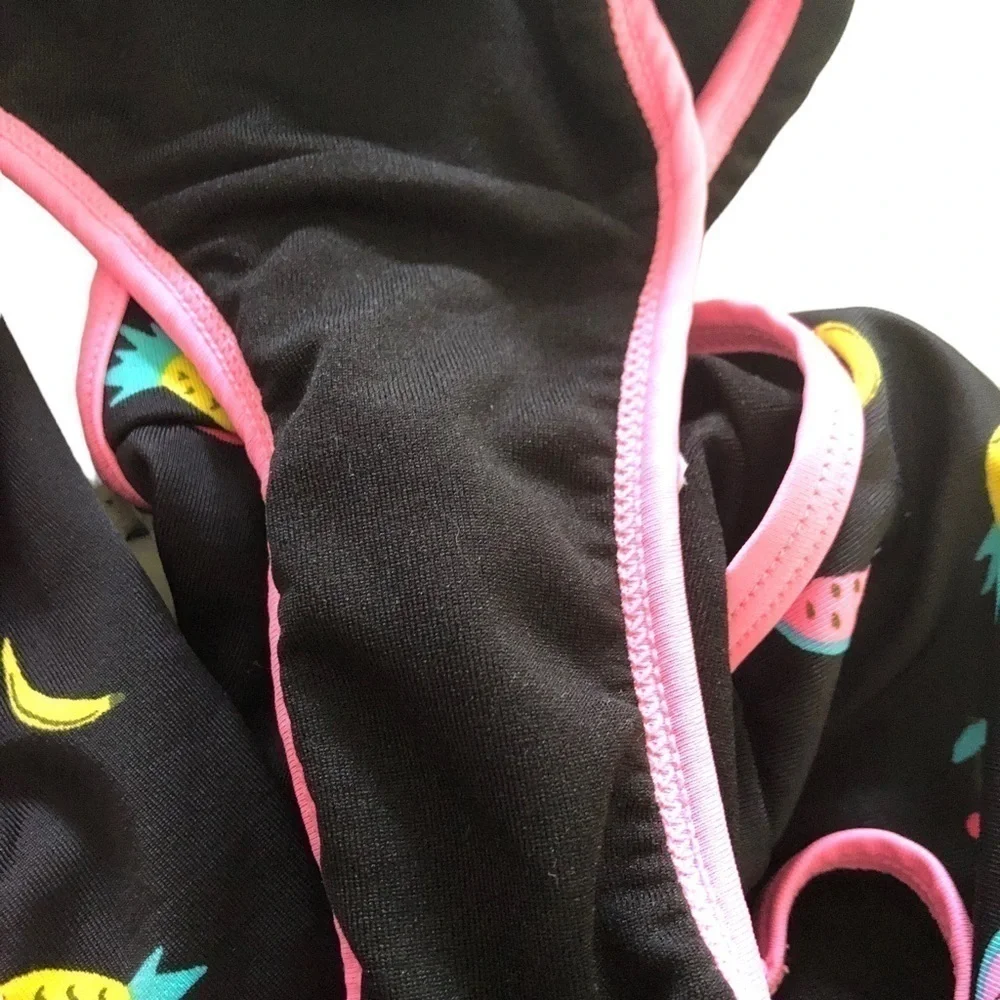 OLD Navy girl swim